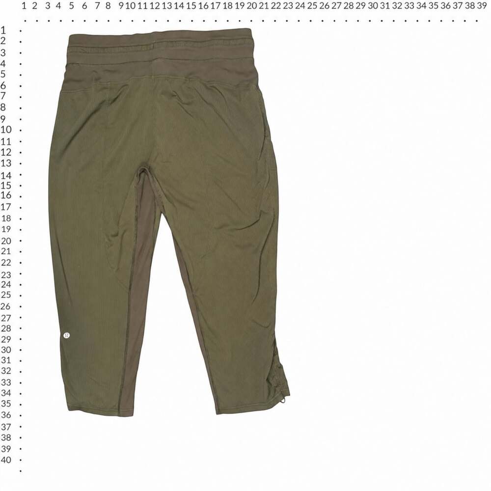 Lululemon Size 12 Olive Green Ribbed Drawstring Jogger Crop Pants - Picture 3 of 4